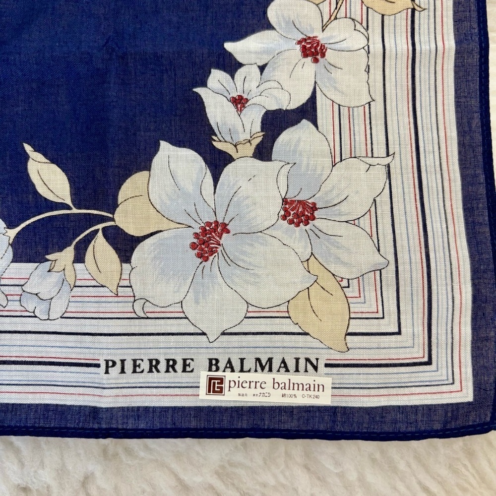 Pierre Balmain Navy/White/Cream Floral Handkerchief/Bandana Scarf size 17” - Picture 6 of 10